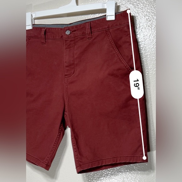 Charles and a Half Mens Shorts 8” Inseam Size 33 Burgundy Excellent Shape! - Picture 13 of 17